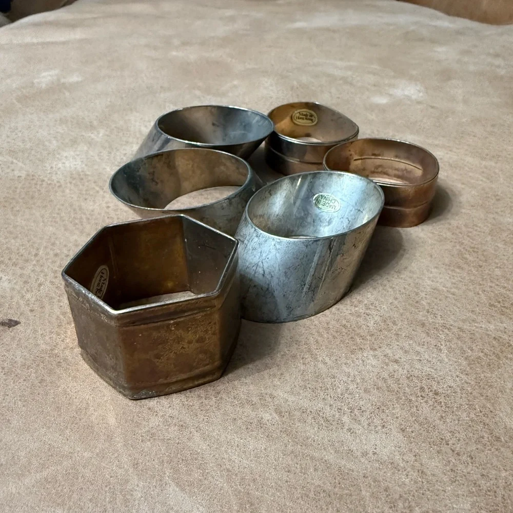 Mixed Lot Of Vintage Napkin Holder Rings Set Of 4